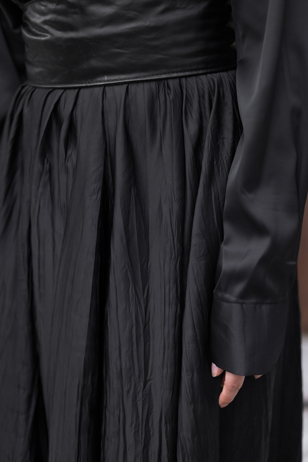 Crushed Satin flowy skirt in Black