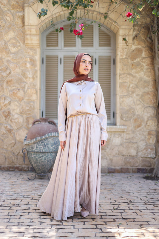 crushed satin flowy skirt in Grieg