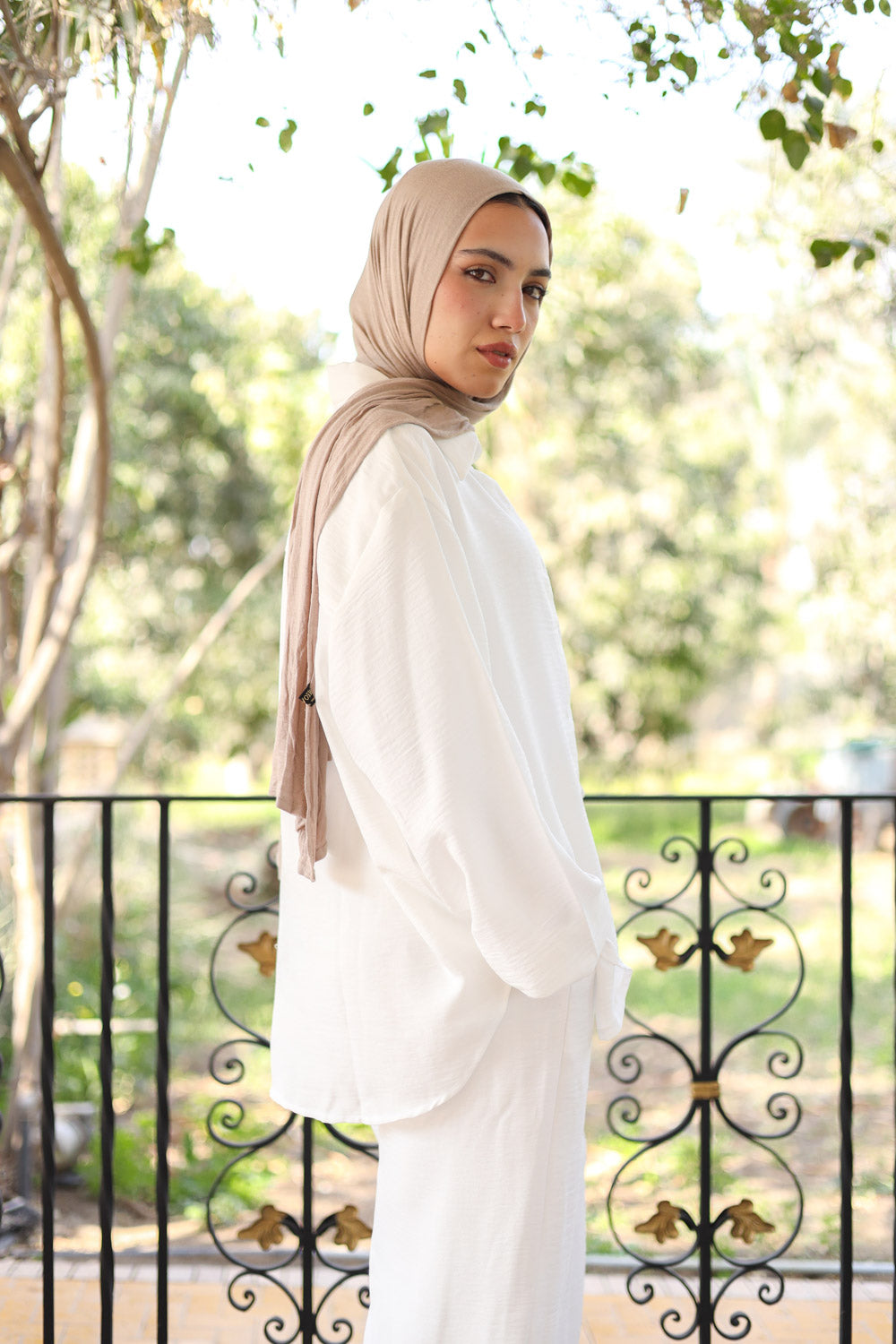 long sleeve linen  white shirt